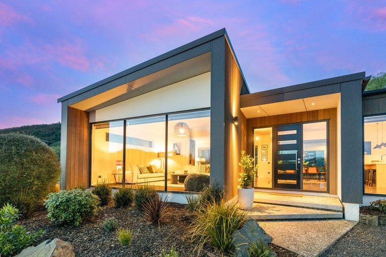 Photo of property in 248 Tirohanga Road, North Taieri, Mosgiel, 9092