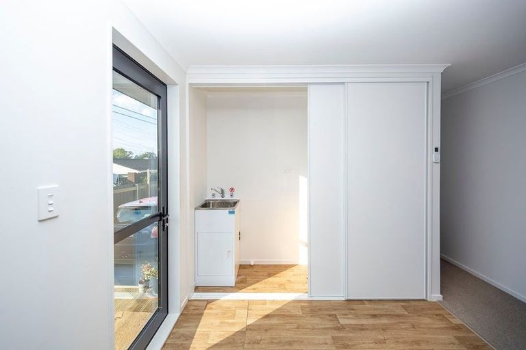 Photo of property in 1/18 Parker Avenue, New Lynn, Auckland, 0600