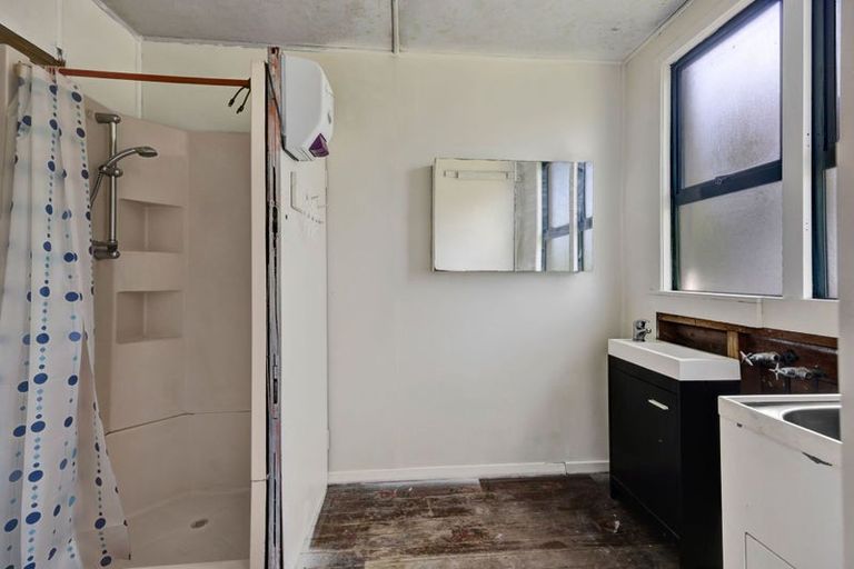 Photo of property in 33 Ngatai Street, Manaia, 4612