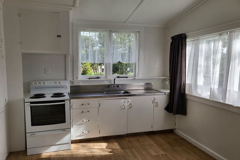 Photo of property in 11 Wood Street, Papakura, 2110