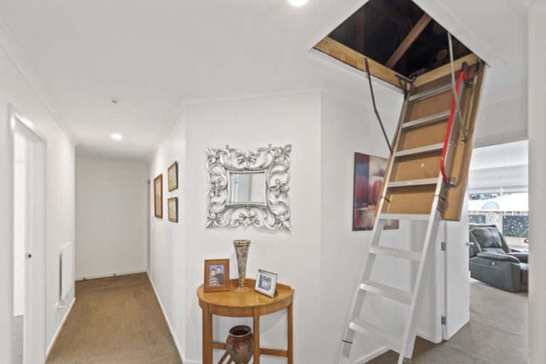 Photo of property in 136b Cambridge Street, Levin, 5510
