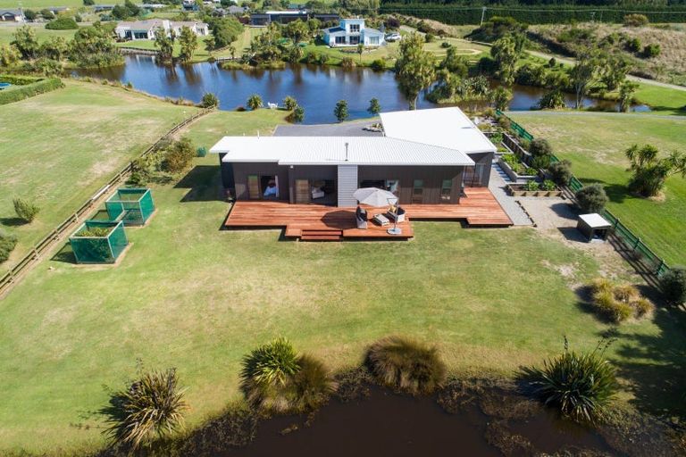 Photo of property in 36c Palmer Road, Foxton Beach, Foxton, 4891