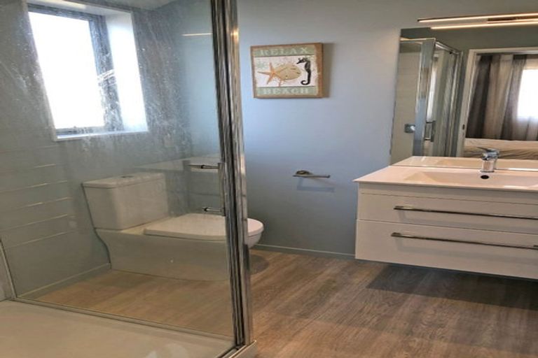 Photo of property in 6 Shrimpton Avenue, Woodend, 7610