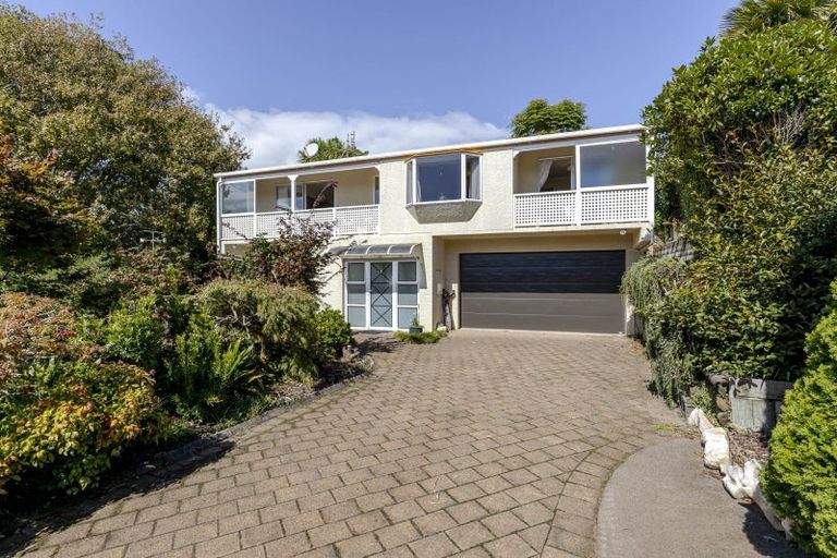 Photo of property in 6a Leatham Avenue, Strandon, New Plymouth, 4312