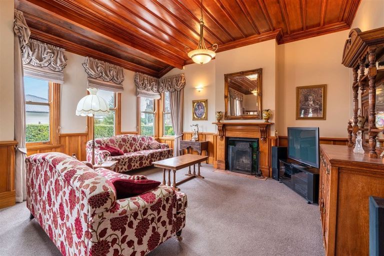 Photo of property in 204 Bartholomew Road, Levin, 5510