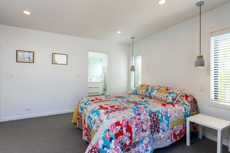 Photo of property in 29 Beach Road, Waikawa, Picton, 7220