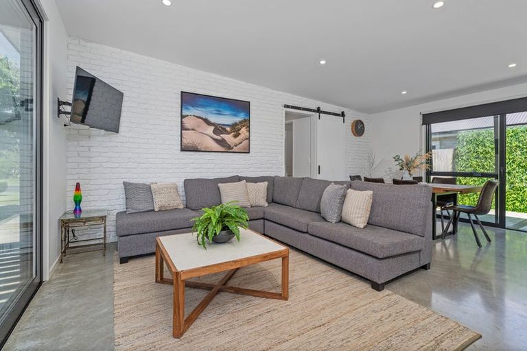 Photo of property in 31 Longreach Drive, Cooks Beach, Whitianga, 3591