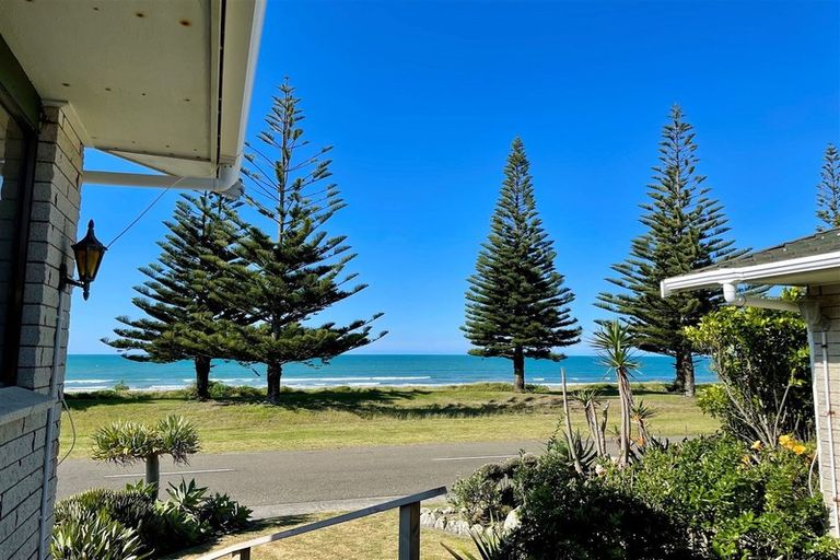 Photo of property in 182 Ocean Road, Ohope, 3121
