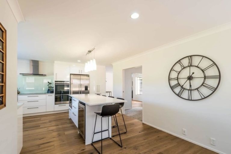 Photo of property in 9 Mark Williams Place, Clevedon, Papakura, 2582