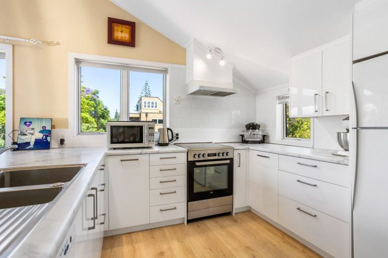 Photo of property in 200a Harbour View Road, Whangamata, 3620