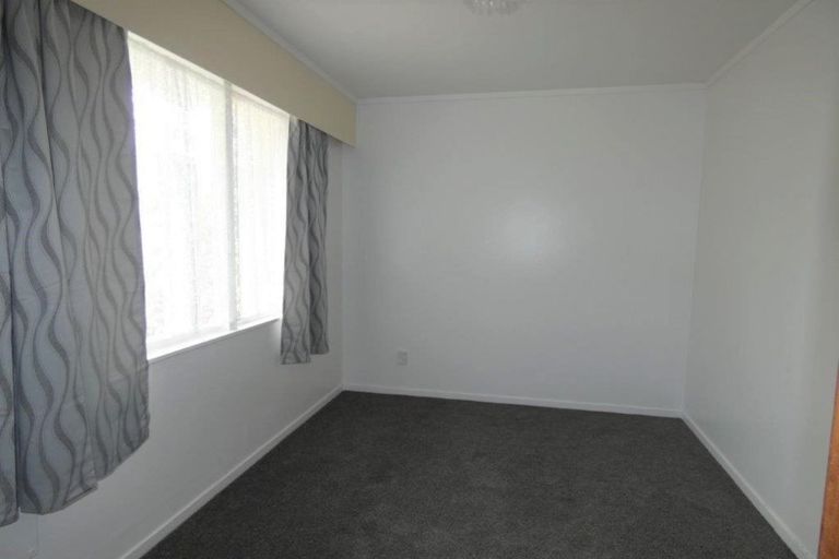 Photo of property in 83a South Karori Road, Karori, Wellington, 6012