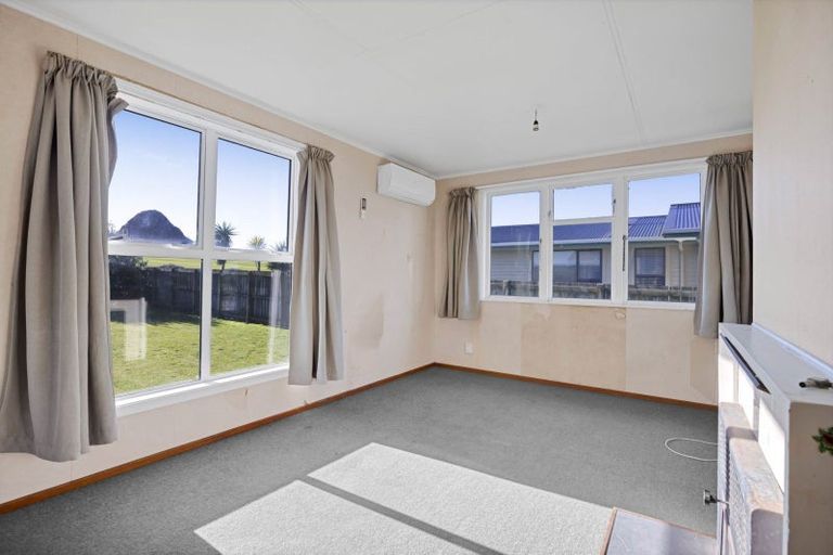 Photo of property in 44 Marama Crescent, Spotswood, New Plymouth, 4310