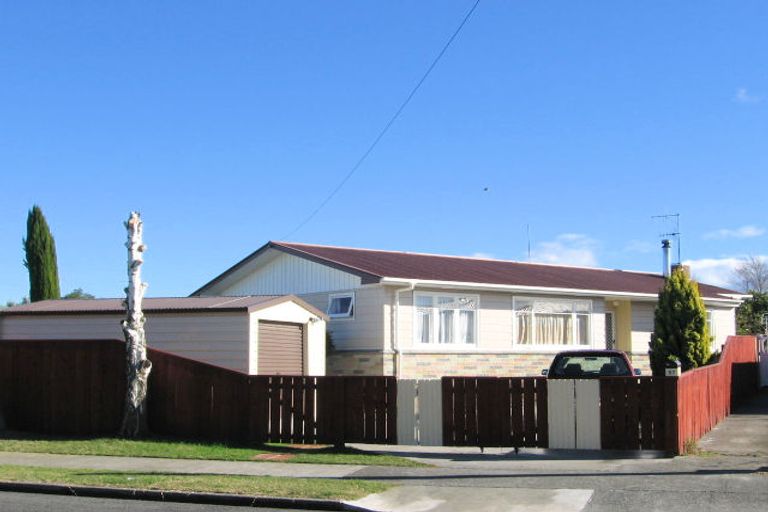 Photo of property in 57 Oldham Avenue, Onekawa, Napier, 4110