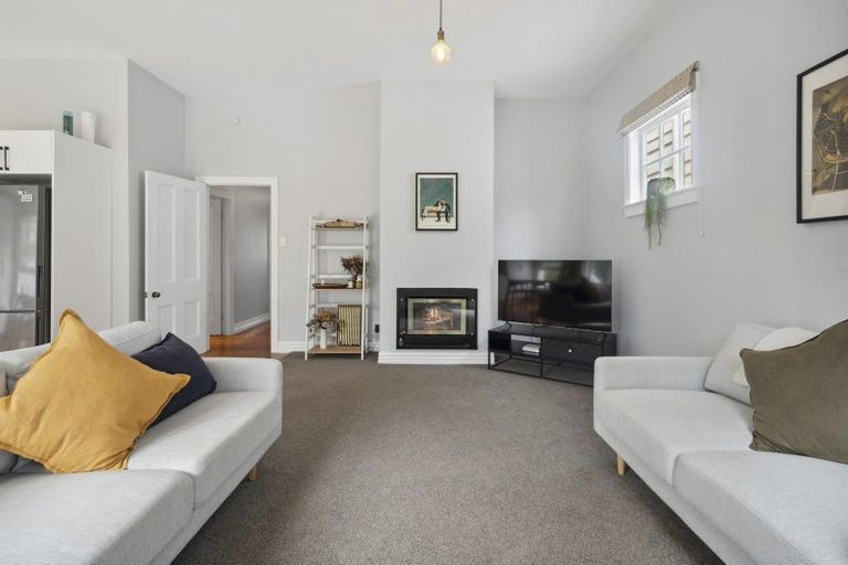 Photo of property in 34 Aro Street, Aro Valley, Wellington, 6021