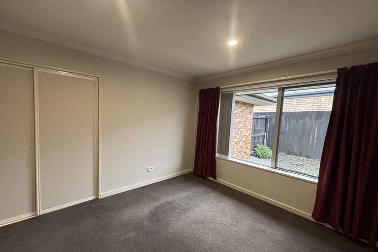 Photo of property in 7 Goldie Place, Rolleston, 7614