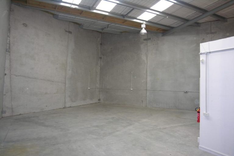 Photo of property in 7 Lowe Street, Belmont, Auckland, 0622