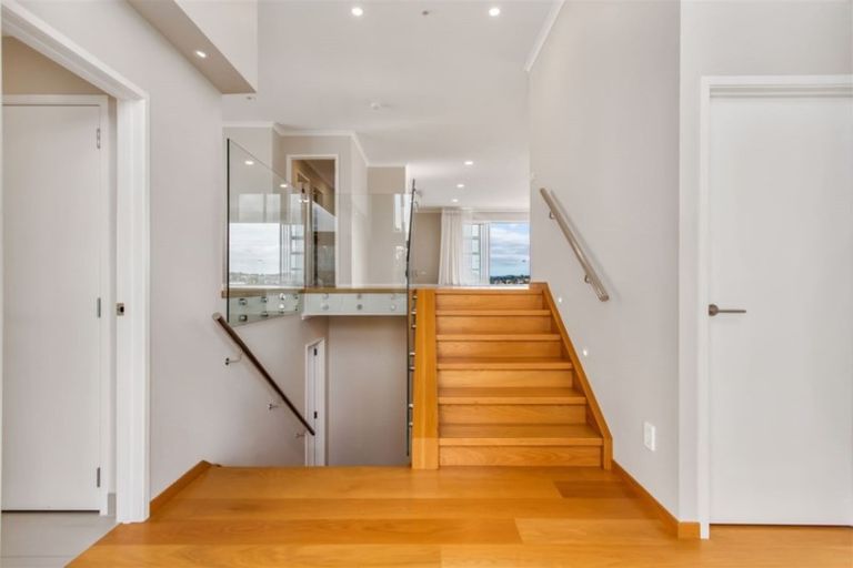 Photo of property in 2b Scott Road, Hobsonville, Auckland, 0618