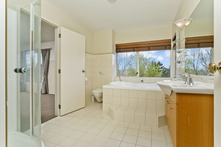Photo of property in 246 State Highway 16, Kumeu, 0892