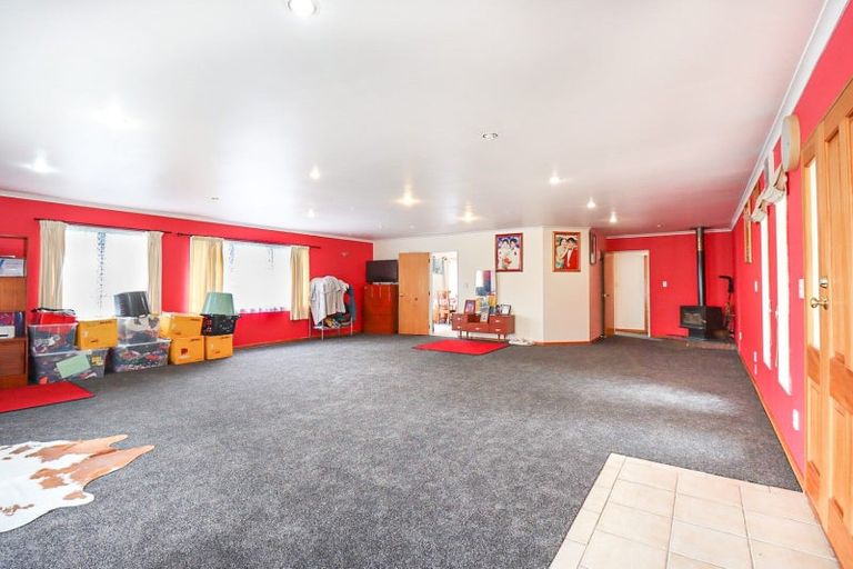 Photo of property in 15 Windsor Street, Dannevirke, 4930