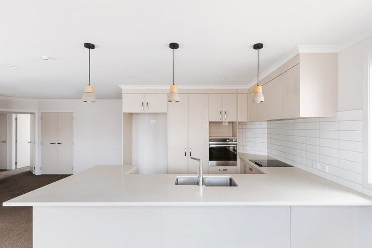 Photo of property in Waterview Estate, 57/4 Greystone Place, Omokoroa, 3114