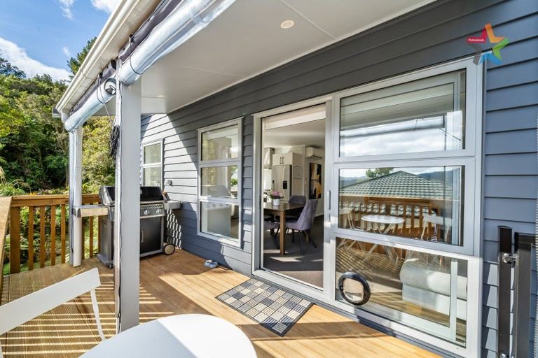 Photo of property in 129 Manuka Street, Stokes Valley, Lower Hutt, 5019