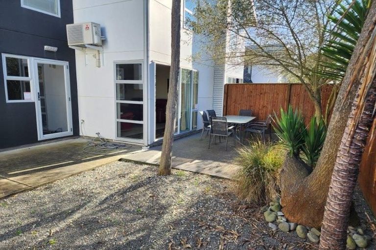 Photo of property in 4/88 Mathesons Road, Phillipstown, Christchurch, 8011