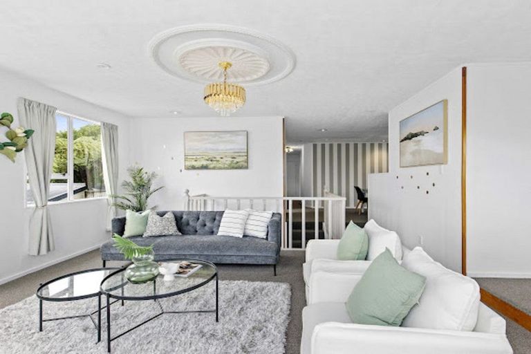 Photo of property in 2/259 Major Drive, Kelson, Lower Hutt, 5010