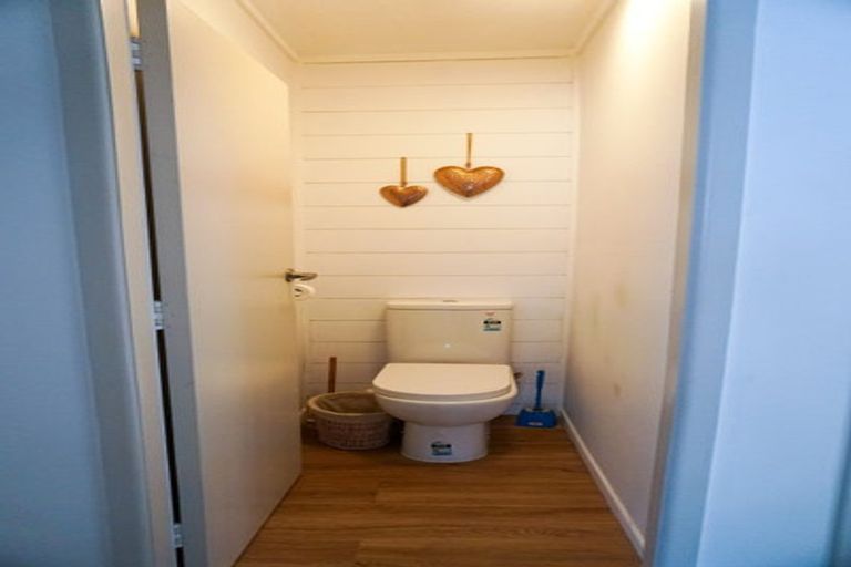 Photo of property in 30 Mamaku Street, Paraparaumu, 5032