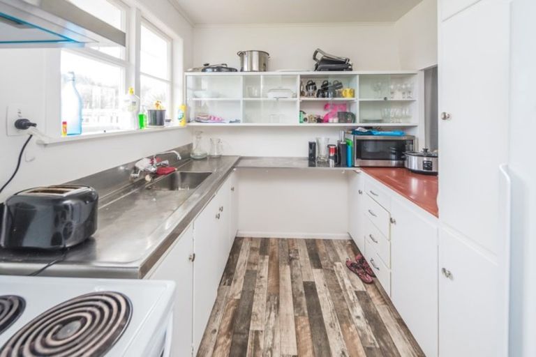 Photo of property in 21 Camellia Avenue, Aramoho, Whanganui, 4500