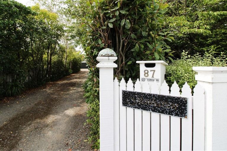 Photo of property in 87 Park Road, Carterton, 5713