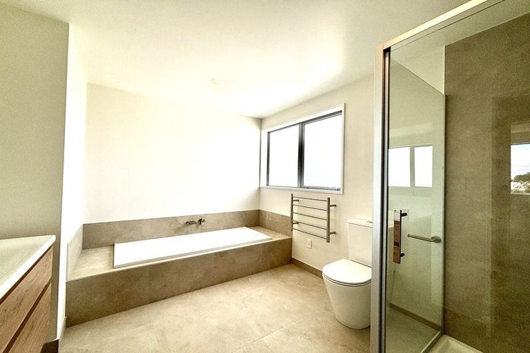 Photo of property in 19b Howe Street, New Brighton, Christchurch, 8083