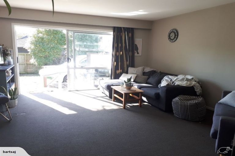 Photo of property in 2/44c Bowenvale Avenue, Cashmere, Christchurch, 8022