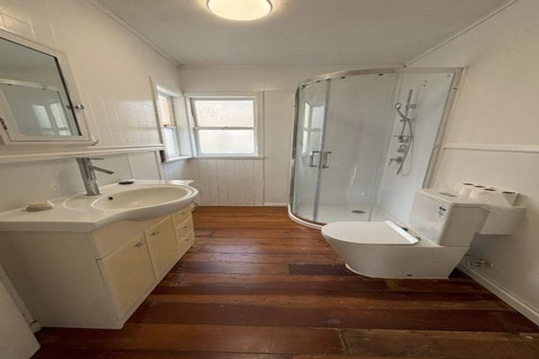 Photo of property in 4 Tui Avenue, Forest Lake, Hamilton, 3200