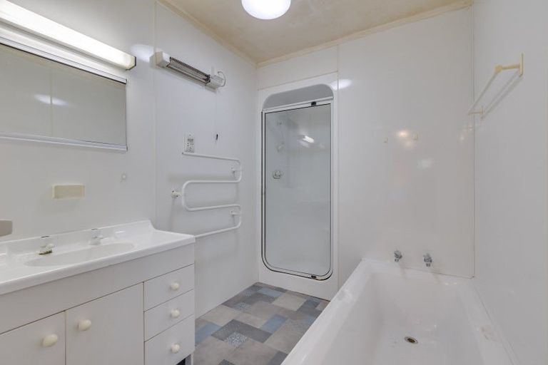 Photo of property in 5 Paterson Street, Pahiatua, 4910