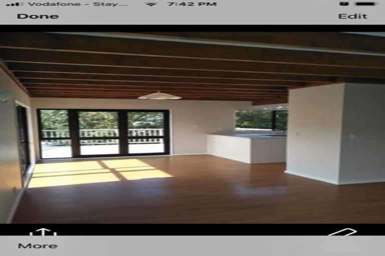 Photo of property in 2/37 Alexander Avenue, Torbay, Auckland, 0630