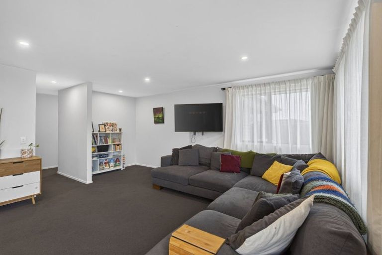 Photo of property in 95 Princess Street, Waitara, 4320