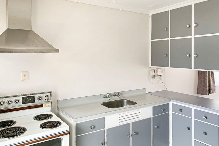 Photo of property in 1/497 Ferguson Street, Palmerston North, 4410