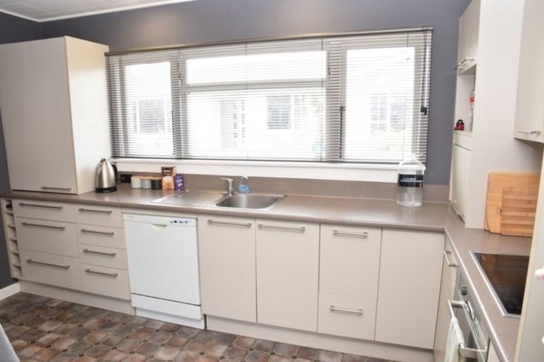 Photo of property in 32 Paterson Street, Grasmere, Invercargill, 9810