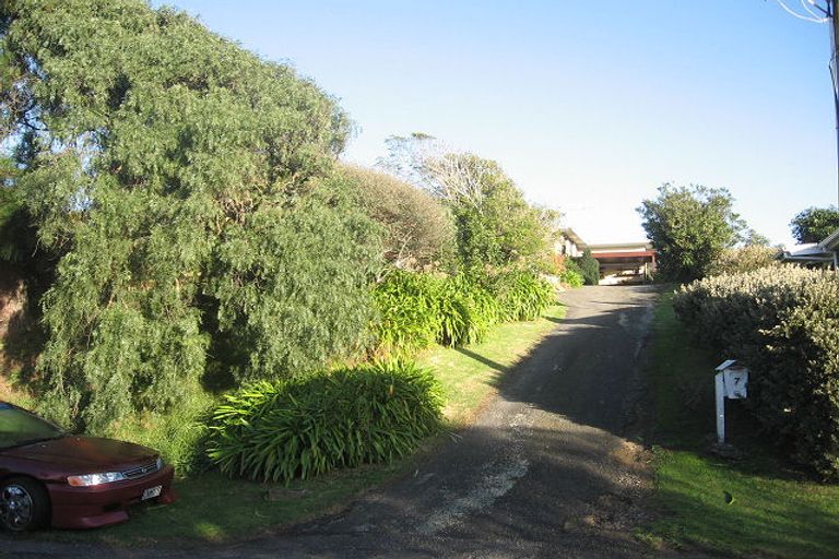 Photo of property in 7 Miro Road, Raumati South, Paraparaumu, 5032