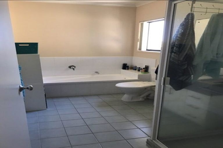 Photo of property in 73 Nautilus Drive, Gulf Harbour, Whangaparaoa, 0930