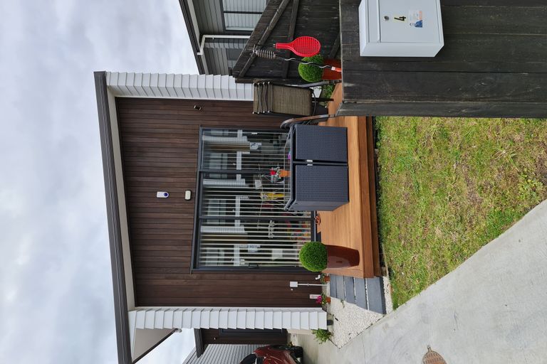 Photo of property in 4 Beardmore Lane, Papakura, 2110