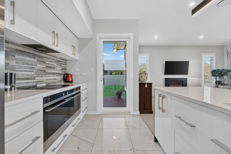 Photo of property in 27 Mill Grove, Clareville, Carterton, 5713