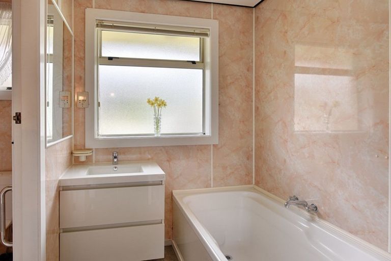 Photo of property in 21 Takitimu Street, Gore, 9710