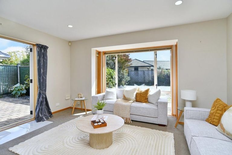 Photo of property in 44 Blue Gum Place, New Brighton, Christchurch, 8083