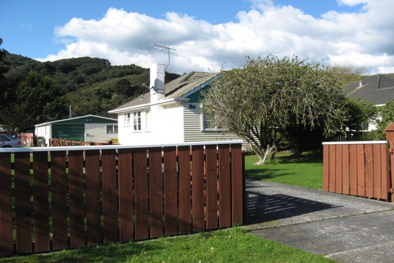 Photo of property in 62 Moohan Street, Wainuiomata, Lower Hutt, 5014