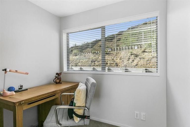 Photo of property in 49 Red Beech Avenue, Woodridge, Wellington, 6037