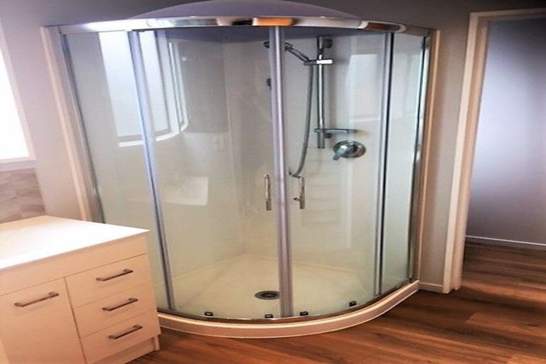 Photo of property in 4/23 Tower Street, Hornby, Christchurch, 8042