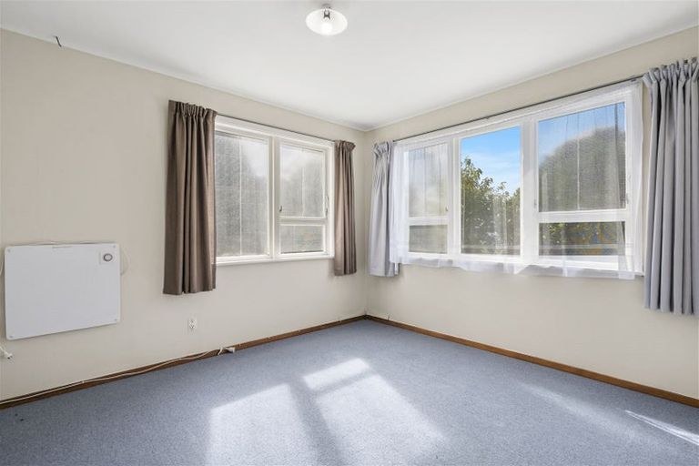 Photo of property in 7 Chequers Way, Crofton Downs, Wellington, 6035