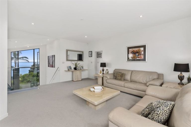 Photo of property in 7 Pacific Parade, Army Bay, Whangaparaoa, 0930