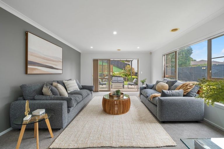 Photo of property in 50 Te Puia Drive, Aotea, Porirua, 5024